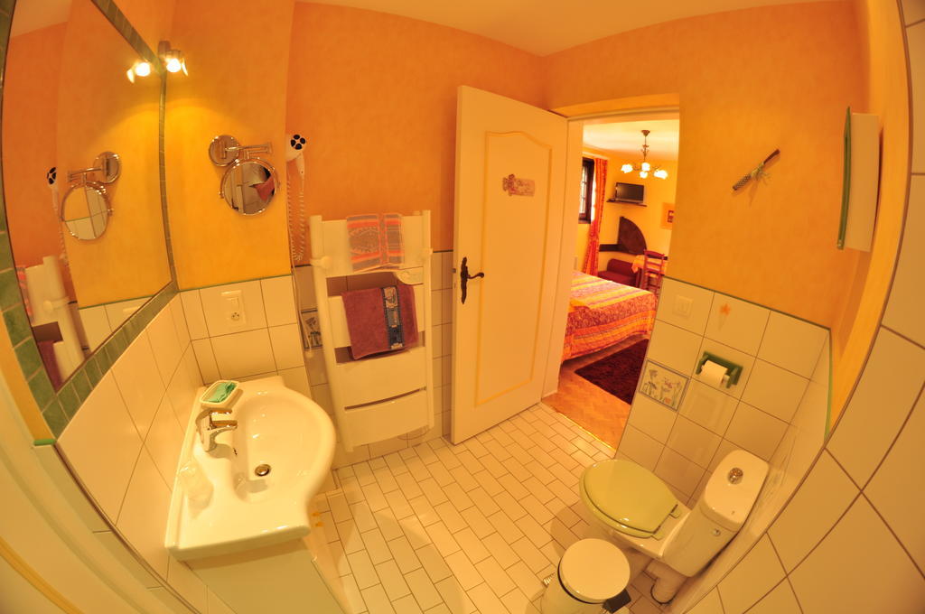 Hotel-Logis La Coraline Gannat Kamer foto